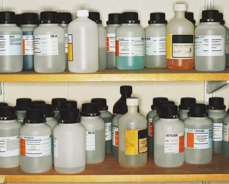 Gardaí investigate after cult bleach ‘cure’ is used on autistic children Gardaí investigate after cult bleach ‘cure’ is used on autistic children