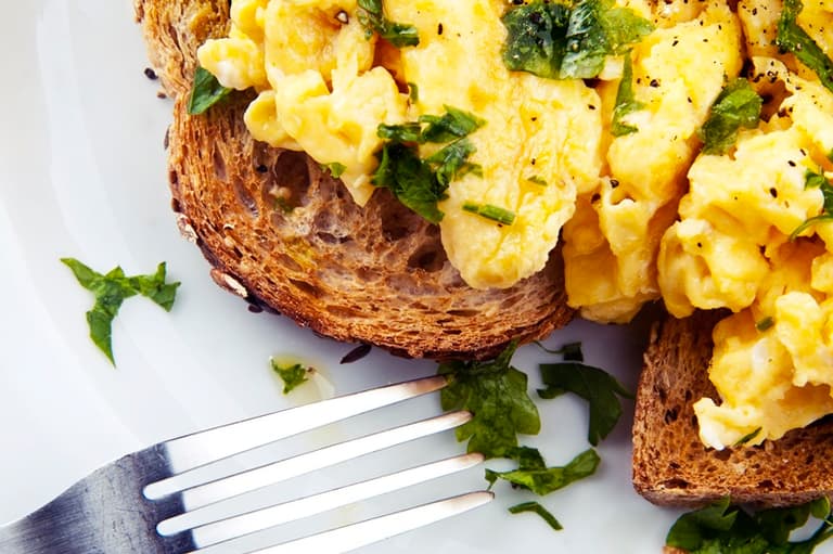 This trick will VASTLY improve your scrambled eggs This trick will VASTLY improve your scrambled eggs