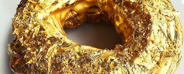 Behold: The $100 (that’s €91) Golden Donut Behold: The $100 (that’s €91) Golden Donut