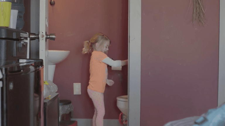 This Shows What Parenting Is Really Like, Warts And All This Shows What Parenting Is Really Like, Warts And All