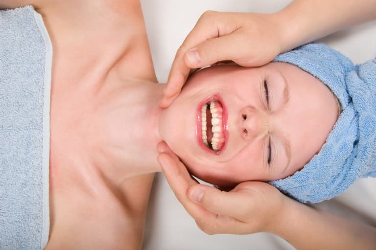 This is the Alternative to Botox ALL The (Natural-Looking) Celebs Go Crazy For This is the Alternative to Botox ALL The (Natural-Looking) Celebs Go Crazy For