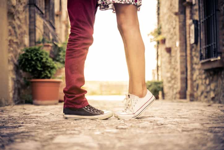Short women and tall men make the happiest couples, study claims Short women and tall men make the happiest couples, study claims