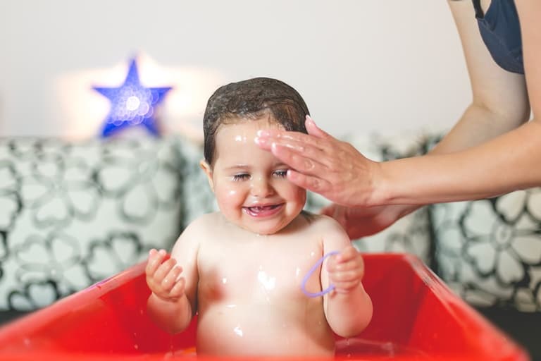 Make-up artists SWEAR by this Irish product (and it’s so gentle you can use it on baby) Make-up artists SWEAR by this Irish product (and it’s so gentle you can use it on baby)