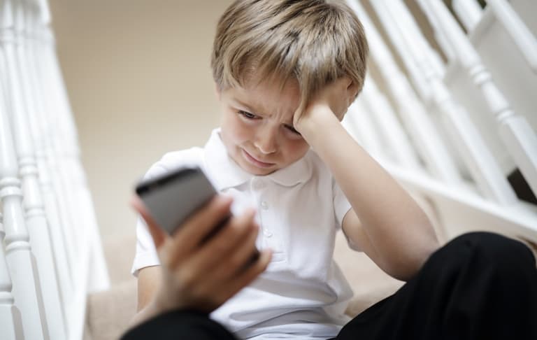 ISPCC calls for regulations on social media companies to protect children ISPCC calls for regulations on social media companies to protect children