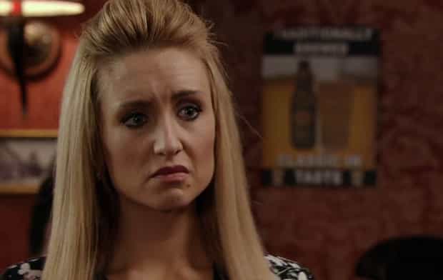 Viewers are getting fed up of a fairly obvious blunder on Corrie Viewers are getting fed up of a fairly obvious blunder on Corrie