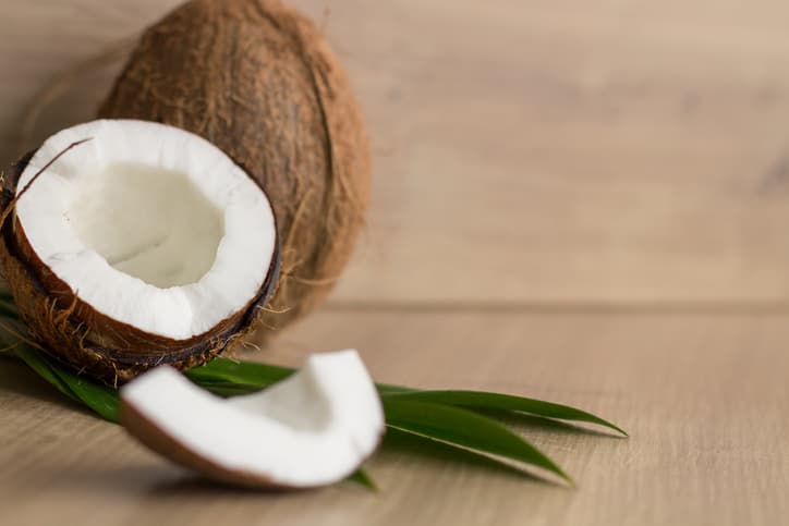 10 amazing uses for coconut oil that you might not have heard of 10 amazing uses for coconut oil that you might not have heard of