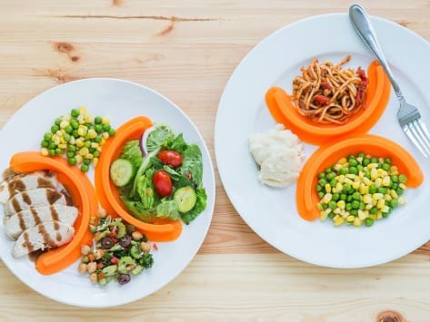 This genius device is a GIFT for kids who hate when their food touches on the plate This genius device is a GIFT for kids who hate when their food touches on the plate