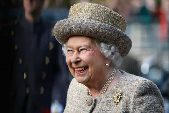 Turns out the Queen has a stunning apartment right in the middle of New York City Turns out the Queen has a stunning apartment right in the middle of New York City