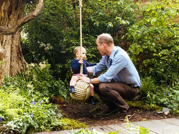 These gorgeous new photos of Prince Louis playing with George and Charlotte are too much These gorgeous new photos of Prince Louis playing with George and Charlotte are too much
