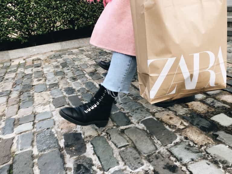 The €13 Zara dress that comes in four colours is a bargain worth talking about The €13 Zara dress that comes in four colours is a bargain worth talking about