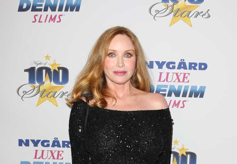 Tanya Roberts alive despite reports of her death, confirms representative Tanya Roberts alive despite reports of her death, confirms representative