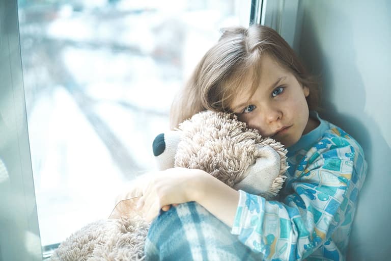 Can my child go to crèche or school with a runny nose? Can my child go to crèche or school with a runny nose?