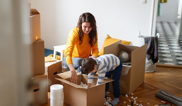 Experts reveal why it’s actually a good thing if you buy your child a toy and they only want to play with the box Experts reveal why it’s actually a good thing if you buy your child a toy and they only want to play with the box