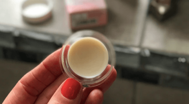 Breastfeeding: This easy DIY balm will soothe your dry, cracked nipples Breastfeeding: This easy DIY balm will soothe your dry, cracked nipples