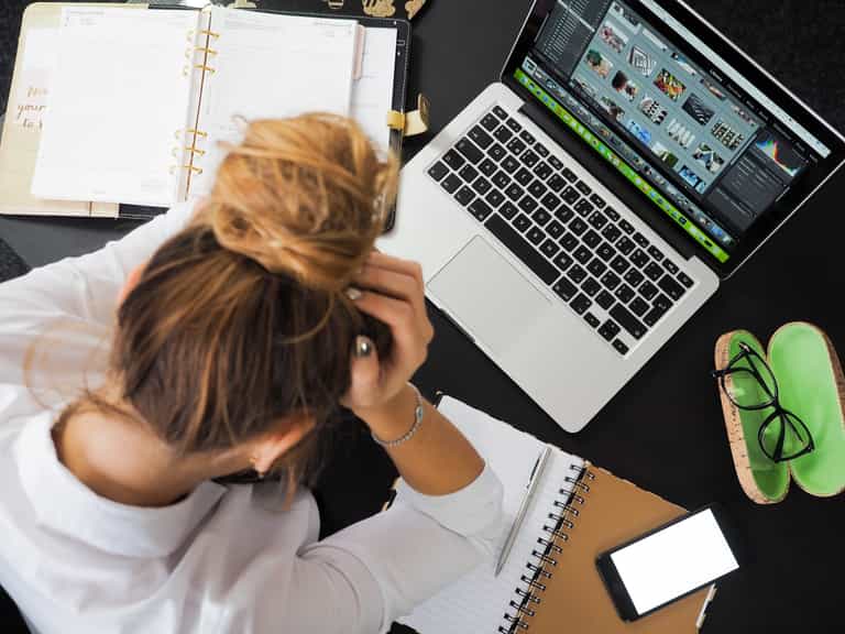 Feeling anxious? Try these simple techniques to quiet a worried mind Feeling anxious? Try these simple techniques to quiet a worried mind