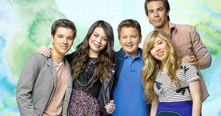 iCarly’s Jennette McCurdy claims her abusive mother gave her an eating disorder iCarly’s Jennette McCurdy claims her abusive mother gave her an eating disorder
