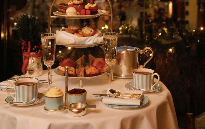 4 spots in Dublin serving cosy Christmas cocktails this winter 4 spots in Dublin serving cosy Christmas cocktails this winter
