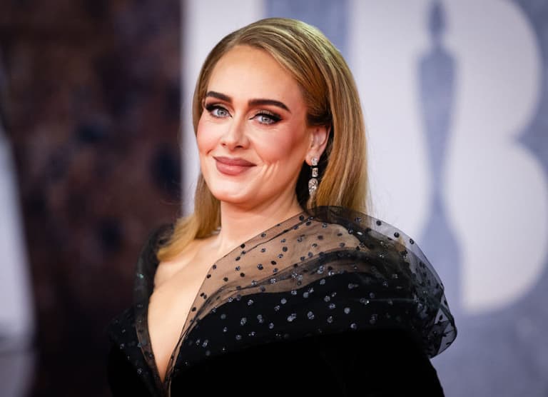 Adele responds to those engagement rumours Adele responds to those engagement rumours