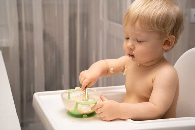Professor of paediatrics advises parents to introduce food sooner to avoid allergies Professor of paediatrics advises parents to introduce food sooner to avoid allergies
