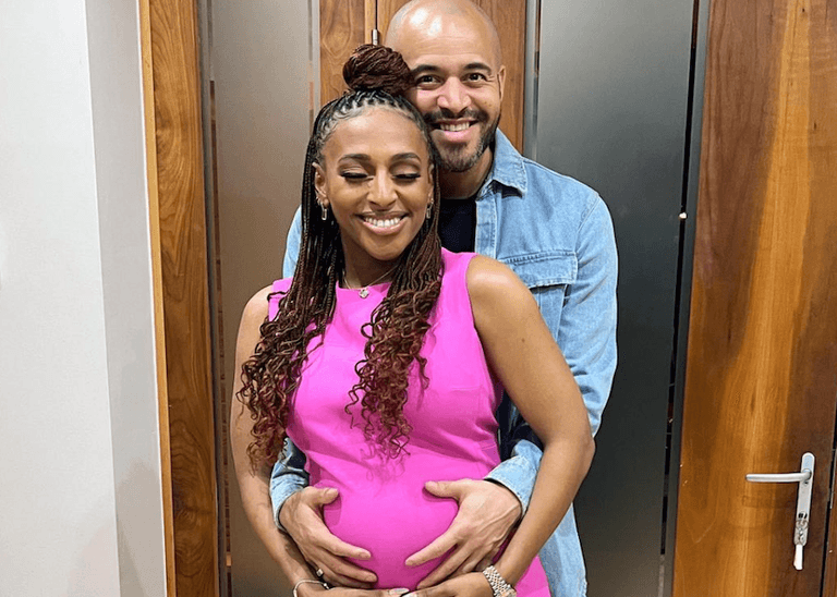 Alexandra Burke reveals plans to return to work 10 weeks after birth Alexandra Burke reveals plans to return to work 10 weeks after birth