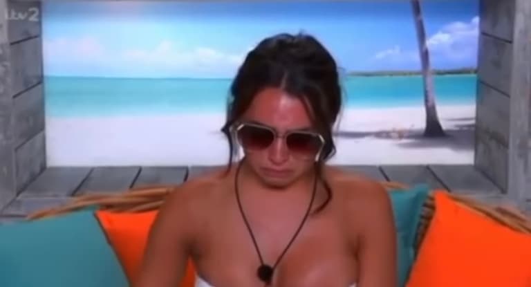 Fans figured out why Paige is so upset in Love Island tonight Fans figured out why Paige is so upset in Love Island tonight