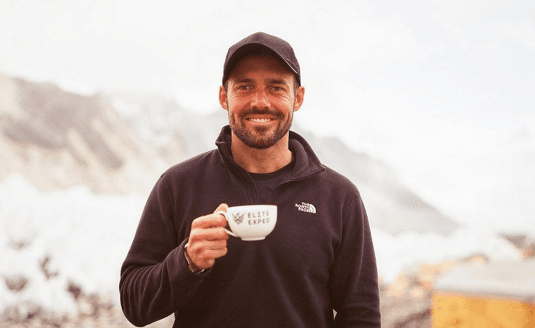 Spencer Matthews to climb Everest in bid to find brother’s body Spencer Matthews to climb Everest in bid to find brother’s body