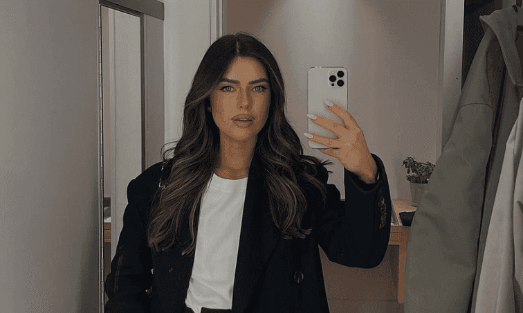 ‘Grief is so common’: Bonnie Ryan opens up about dad Gerry’s death ‘Grief is so common’: Bonnie Ryan opens up about dad Gerry’s death