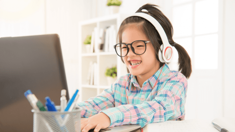How to make screen time healthy, according to experts How to make screen time healthy, according to experts